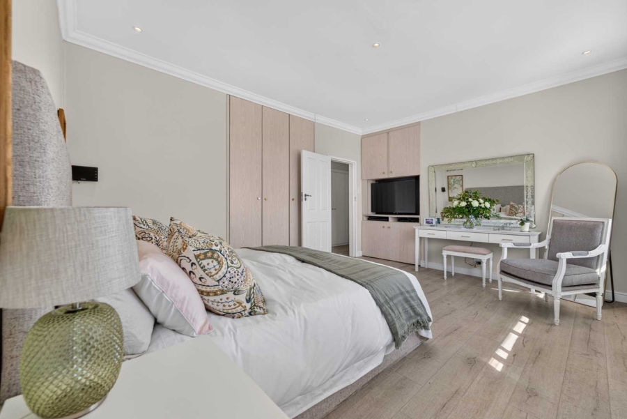 4 Bedroom Property for Sale in Camps Bay Western Cape